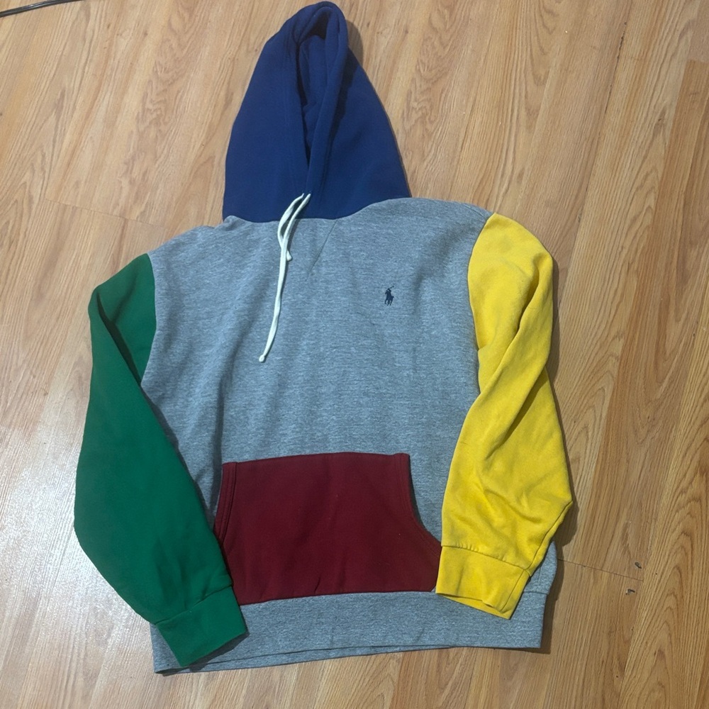 The RL Fleece Color-Blocked Hoodie
Polo Ralph Lauren